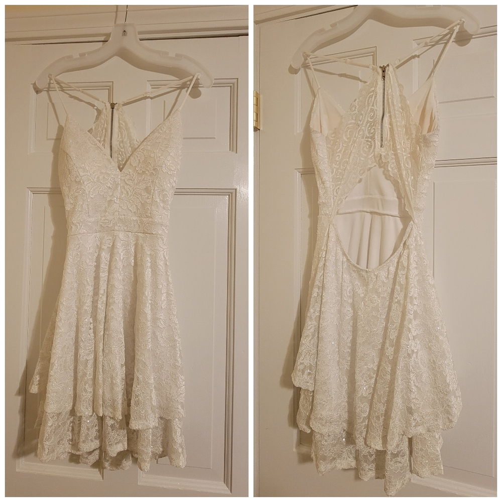 David's Bridal Emerald Sundae mini bridal dress